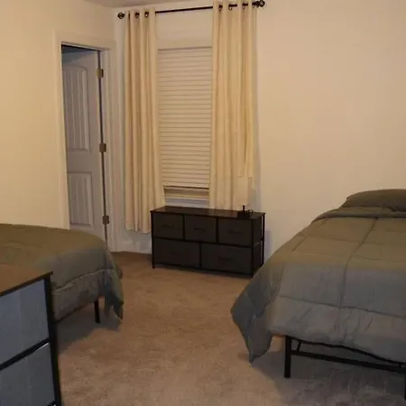 Villa Convenient Remote-Friendly Suburban Oasis Raleigh Esterno foto