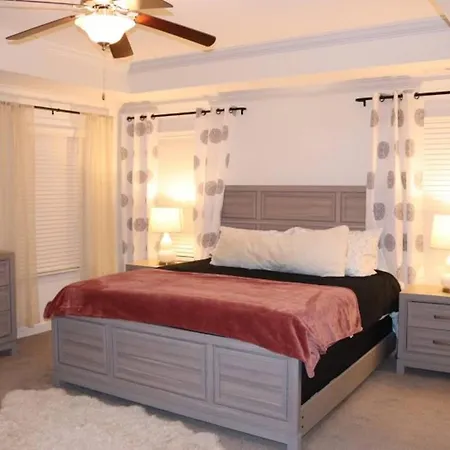 Villa Convenient Remote-Friendly Suburban Oasis Raleigh Esterno foto